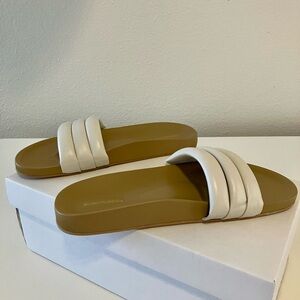 Beatrice Valenzuela Sandalias in shell size 8 NIB